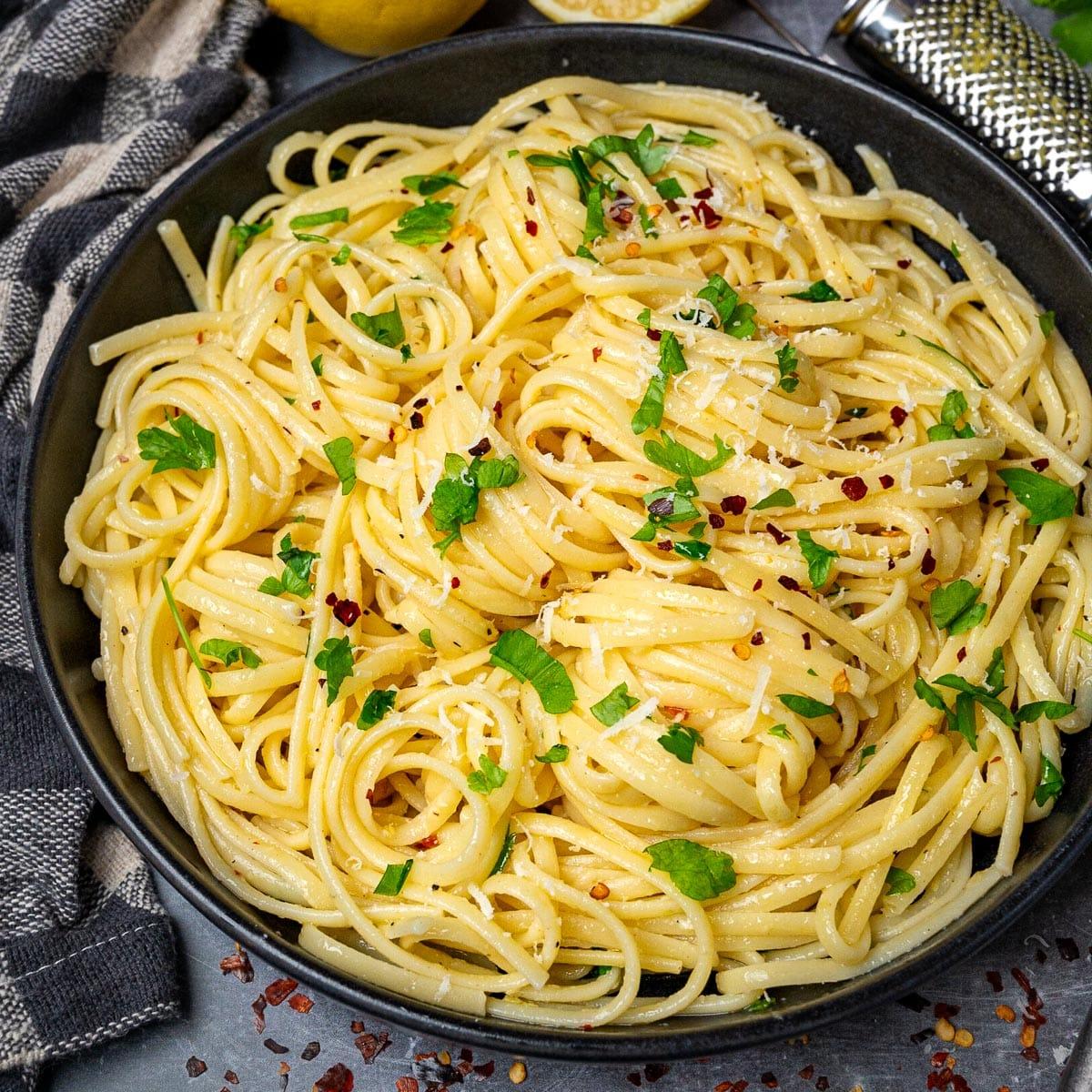 Pasta tossed in lemon butter sauce